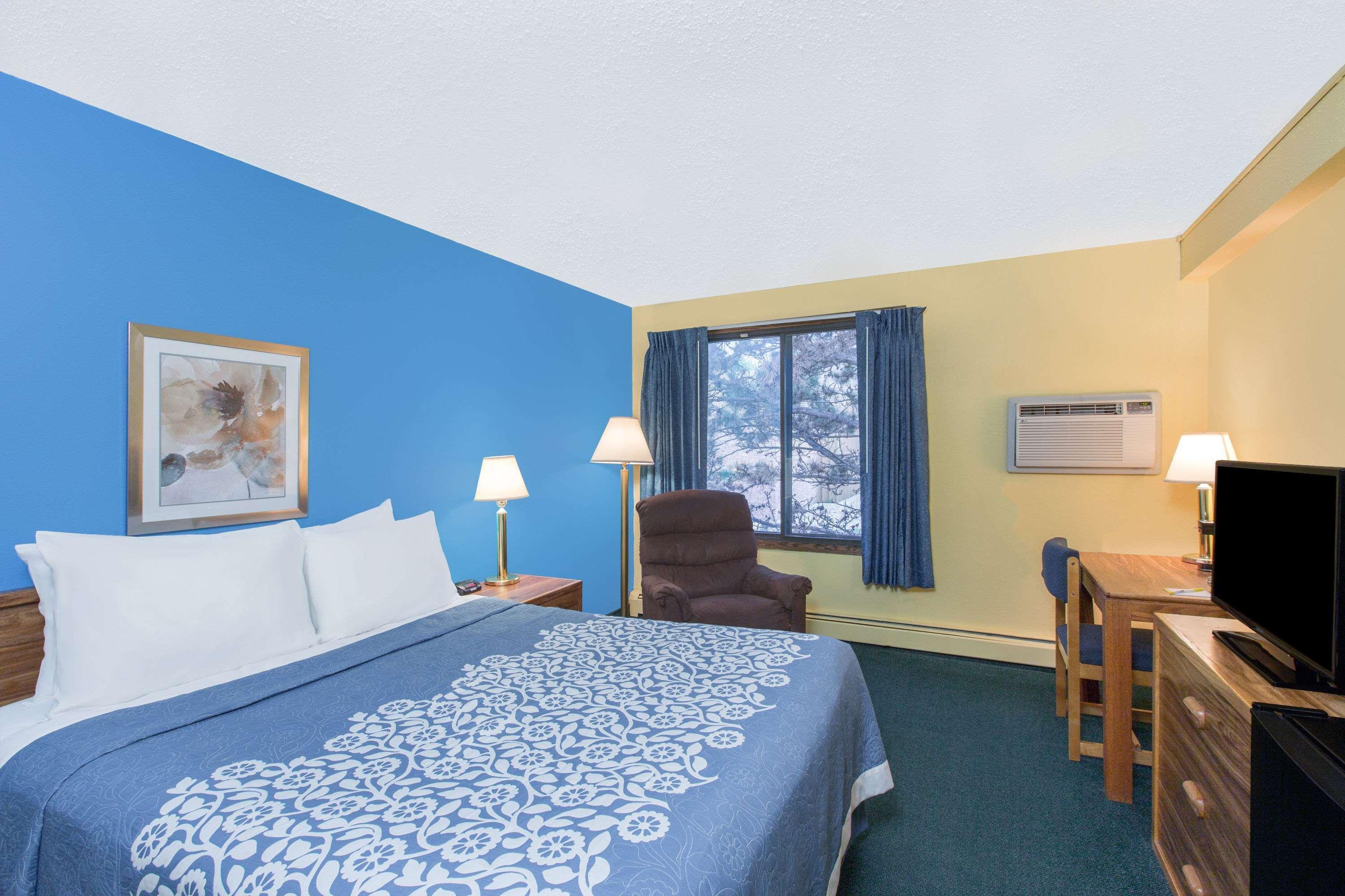 Days Inn By Wyndham Sioux Falls Exterior foto