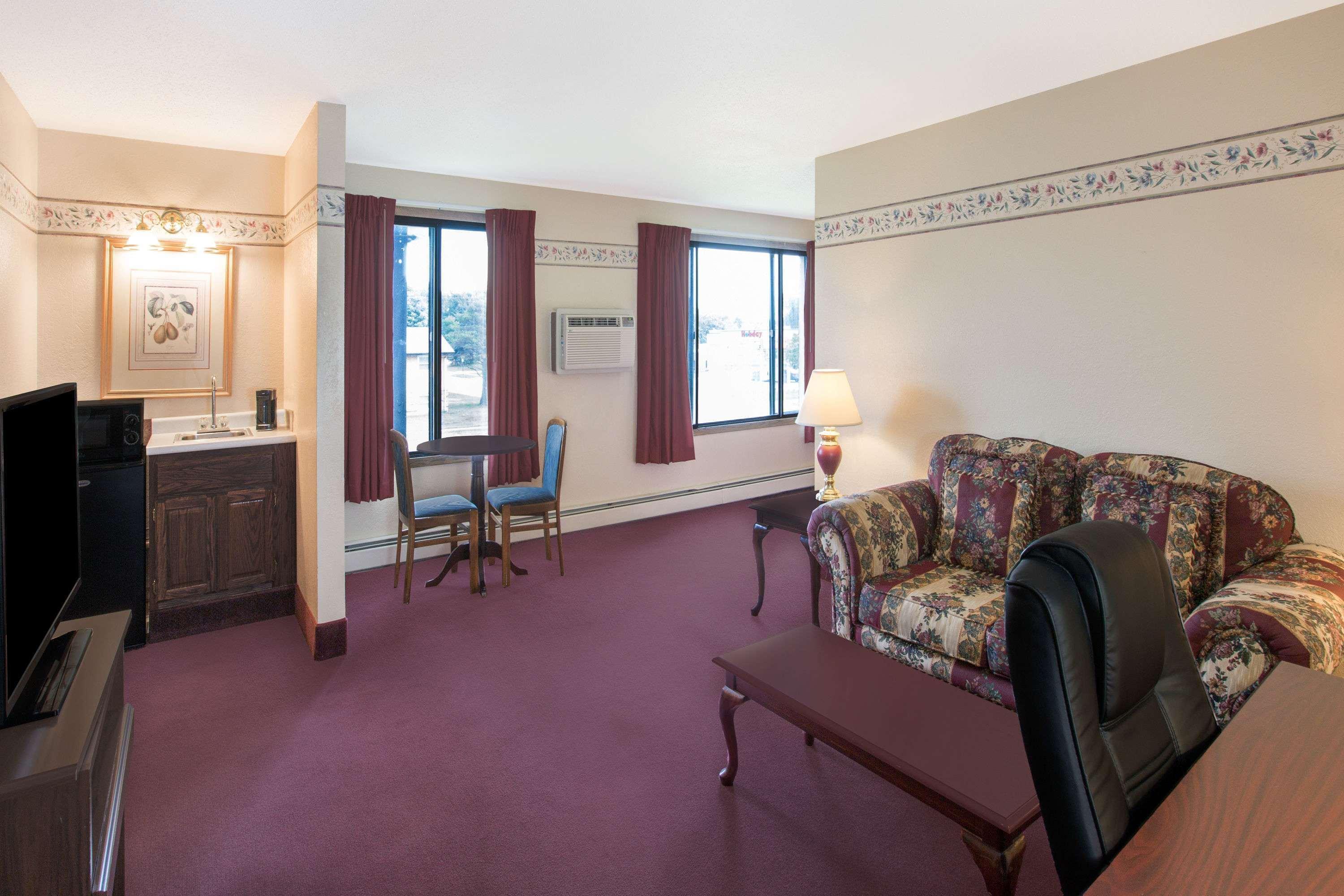 Days Inn By Wyndham Sioux Falls Exterior foto