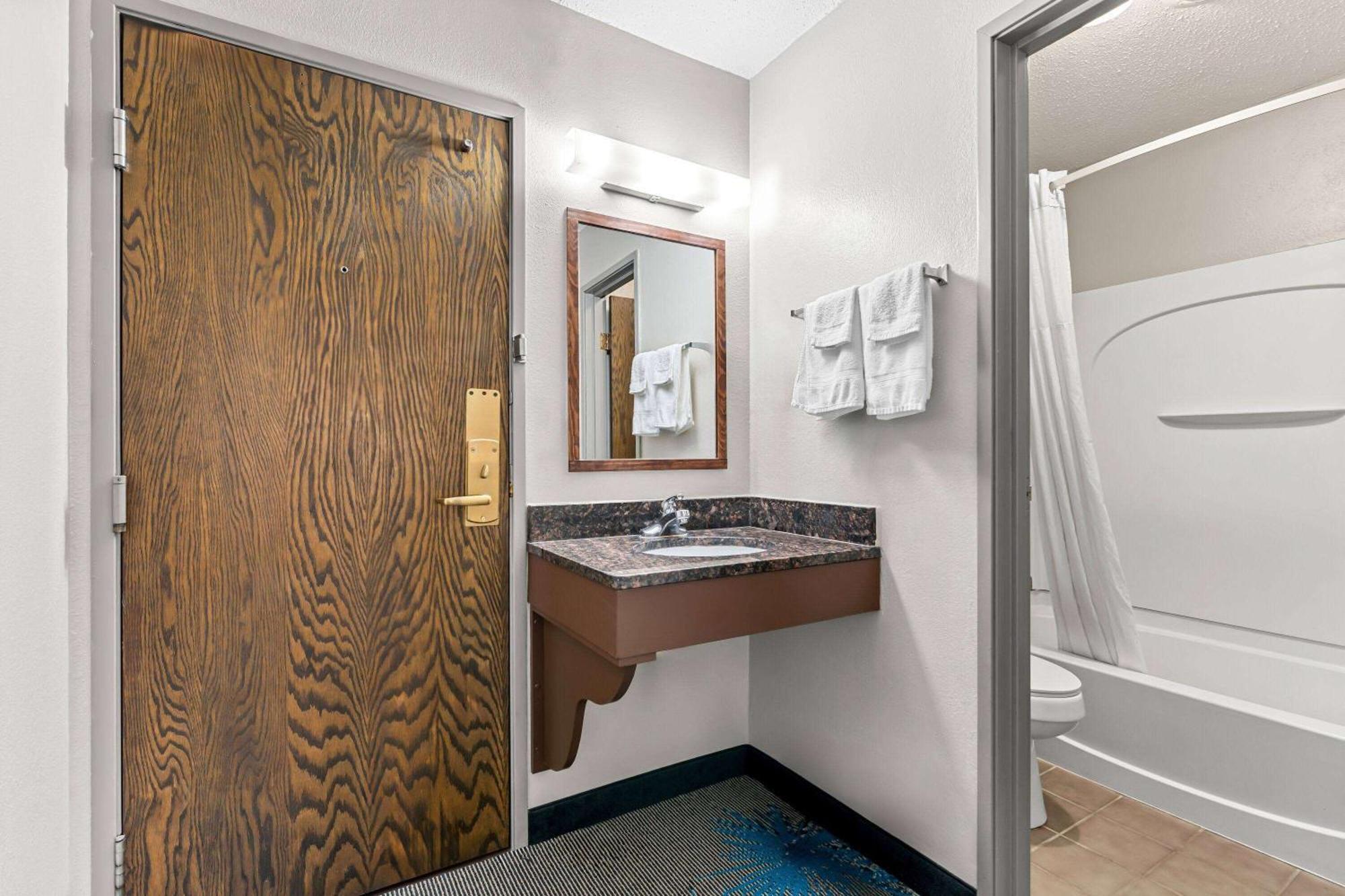 Days Inn By Wyndham Sioux Falls Exterior foto